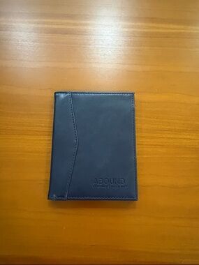 Abound black Leather Travel Card & Passport Holder NEW. Men and women can use.